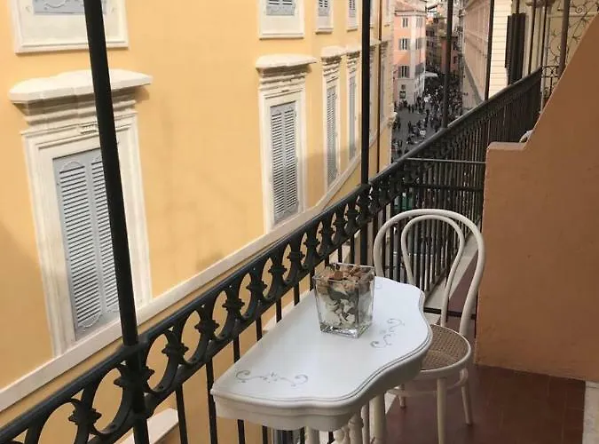 Rome Dreaming House